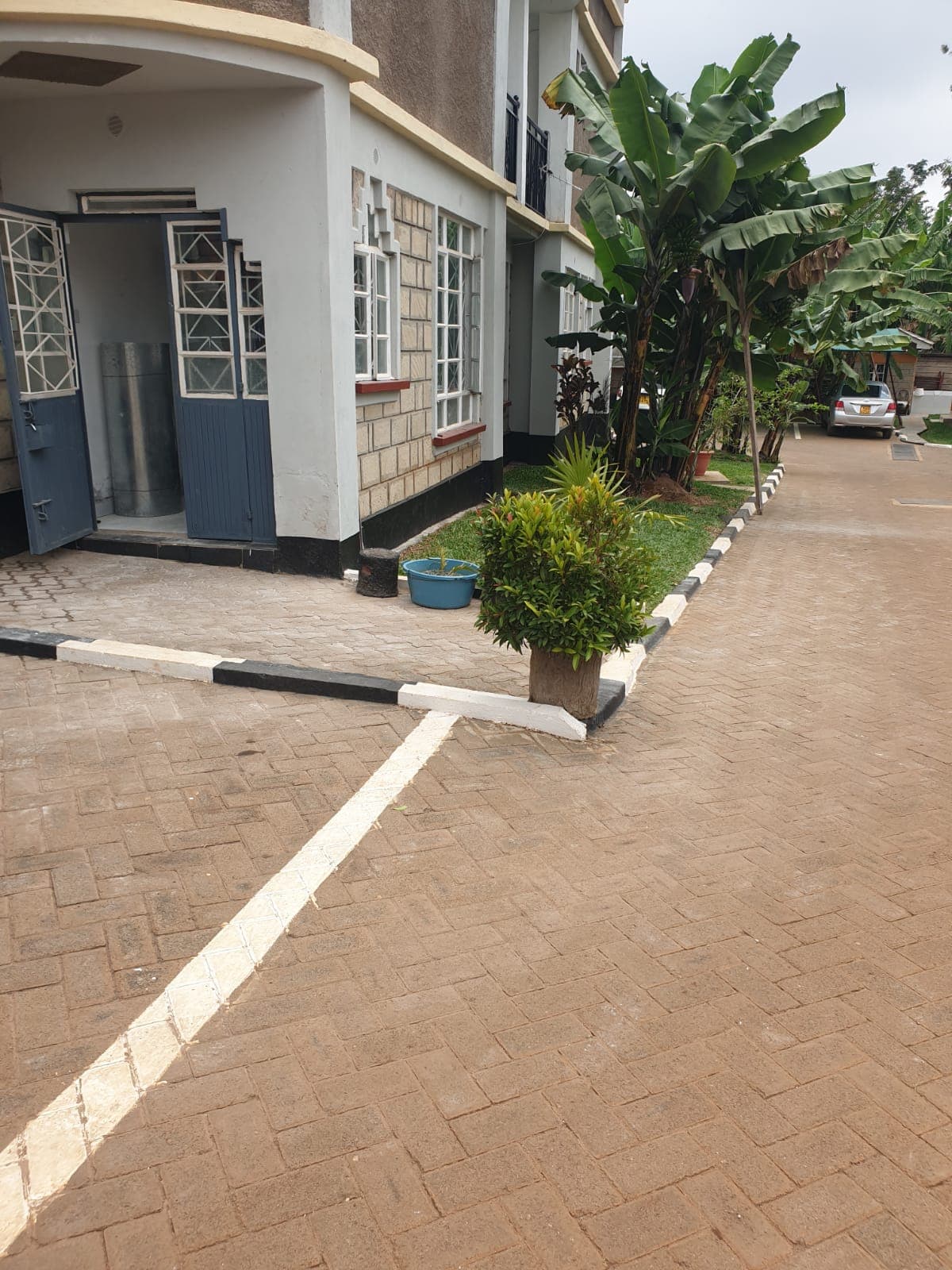 4 Bedroom Penthouse for rent in Meru — The Rivers Court, photo 9